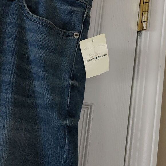 Lucky Brand Low Rise Stella Skinny Ankle Jeans  Sz 14 (32) NWT - Picture 4 of 10